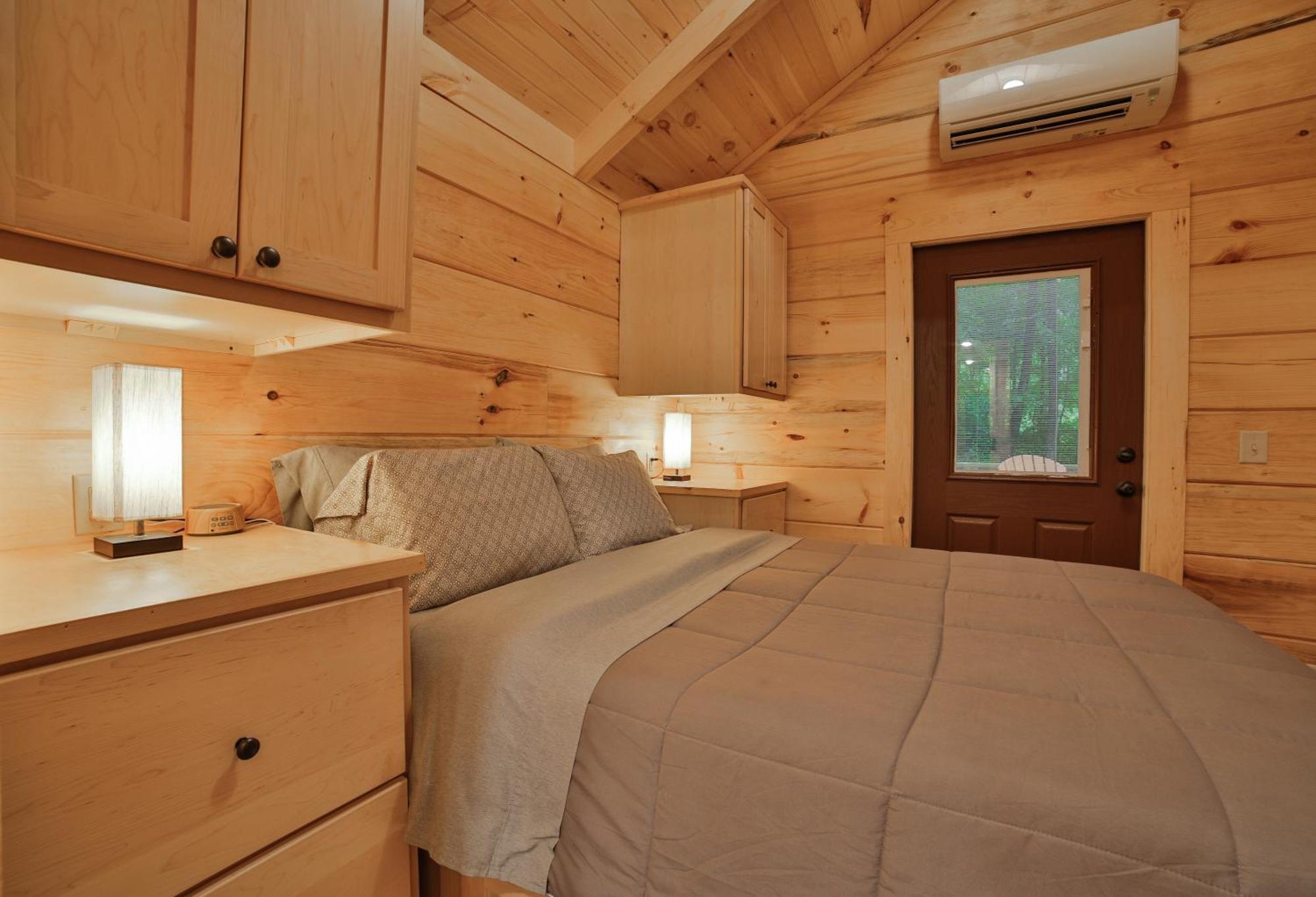 שאטאנוגה Tiny Cabin Village Private Hot Tub Lynda Cabin מראה חיצוני תמונה