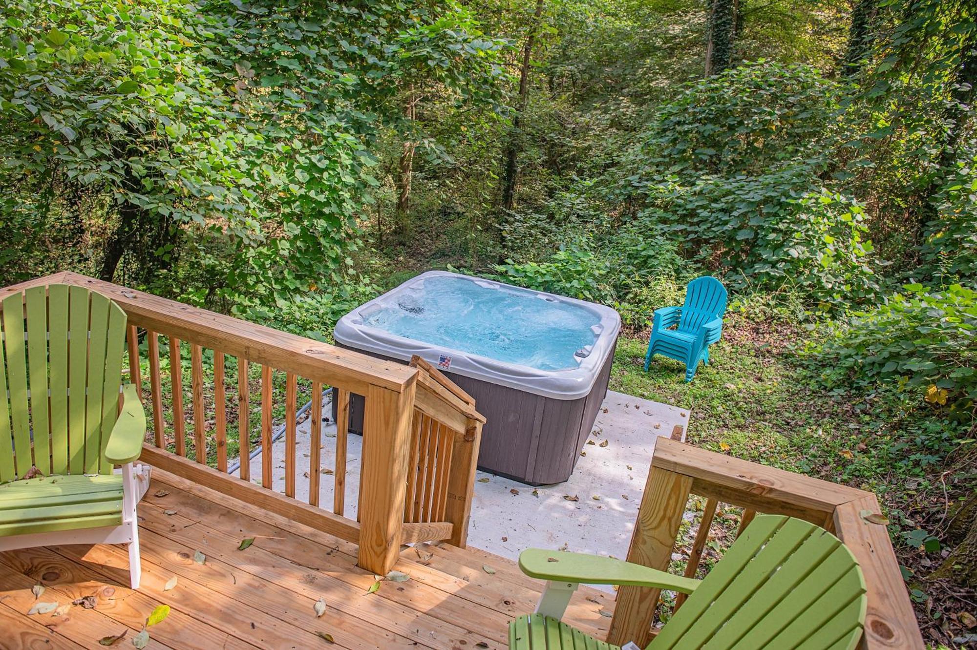שאטאנוגה Tiny Cabin Village Private Hot Tub Lynda Cabin מראה חיצוני תמונה